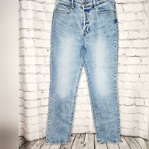 H&M High Waist 90's Style Mom Jean Size 8‎
